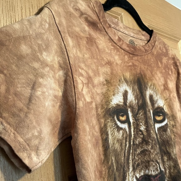 The Mountain Tan Brown Lion Face T-Shirt Men's Size Small - Picture 5 of 9